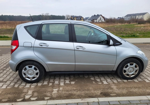 Mercedes-Benz Klasa A cena 23900 przebieg: 161000, rok produkcji 2012 z Piotrków Trybunalski małe 211